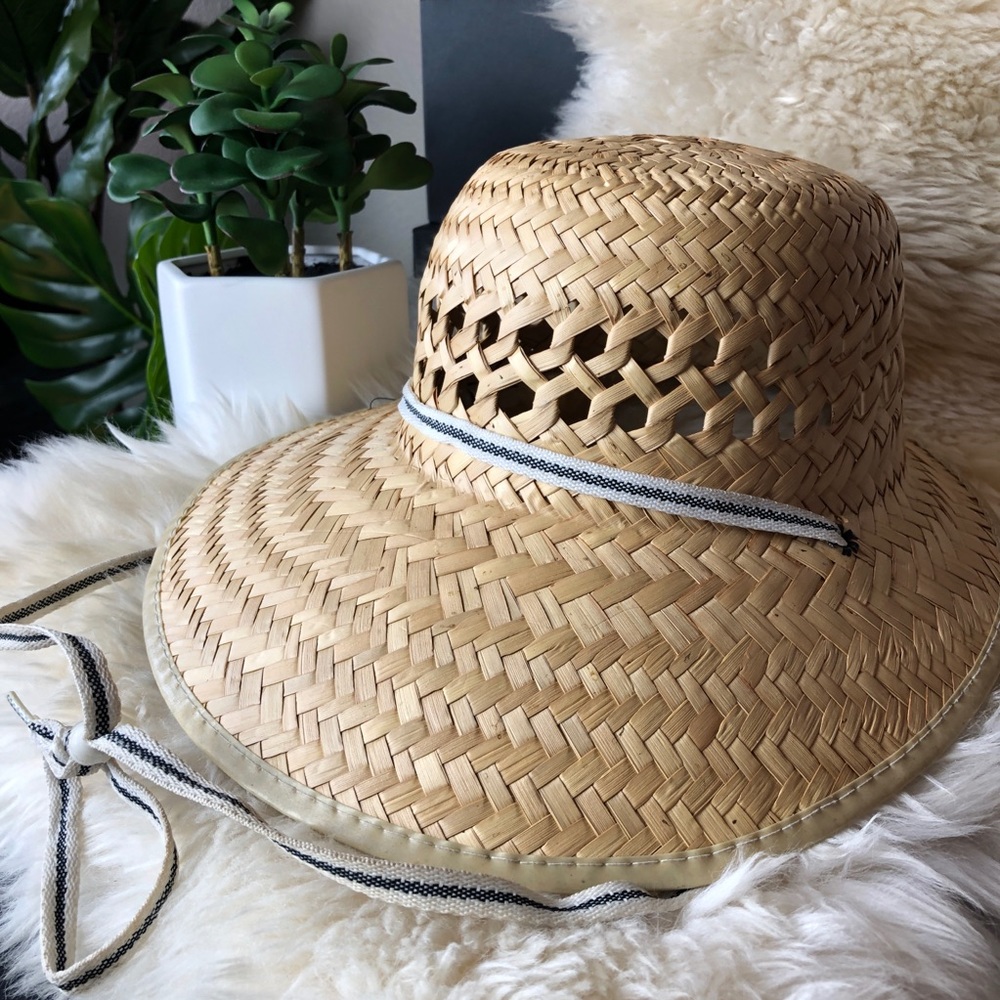 Beach Hat NWOT